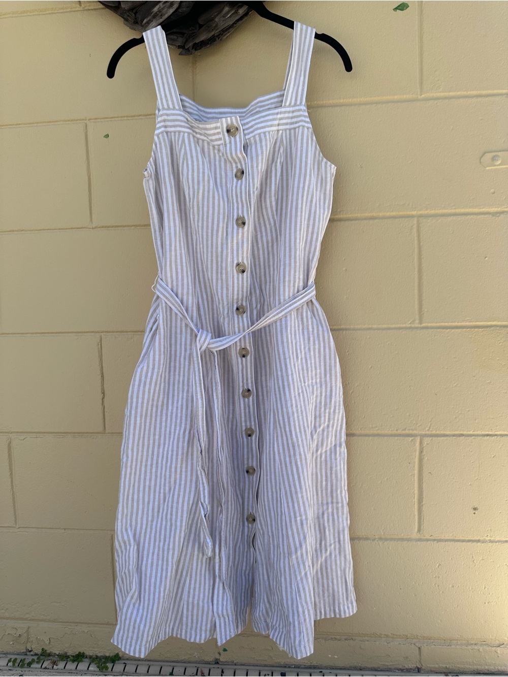 Liz Claiborne Beige and White Striped Button-Front Sundress - Picture 3 of 9
